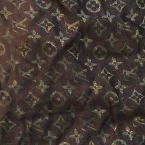 LOUIS VUITTON - Picture 2 of 5